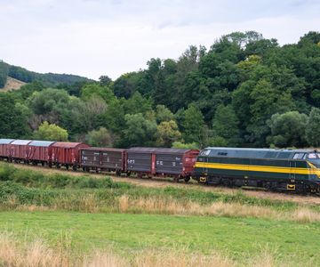 Retrorit diesels in de jaren '70 - NMBS HLD 5120 op lijn 132 van CFV3V