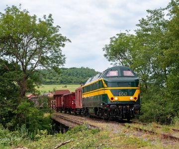 Retrorit diesels in de jaren '70 - NMBS HLD 6041 op lijn 132 van CFV3V